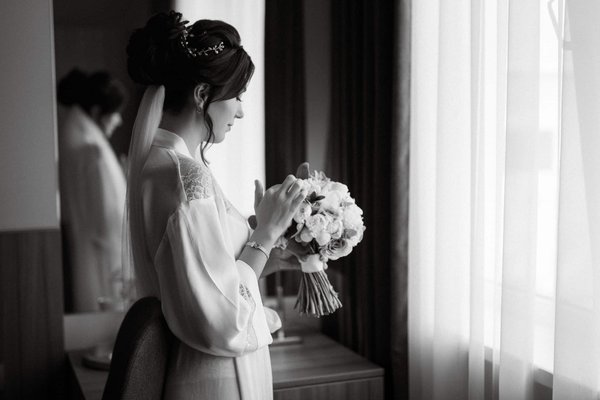 Comment créer un atelier de confection de chapeaux fantaisie ?